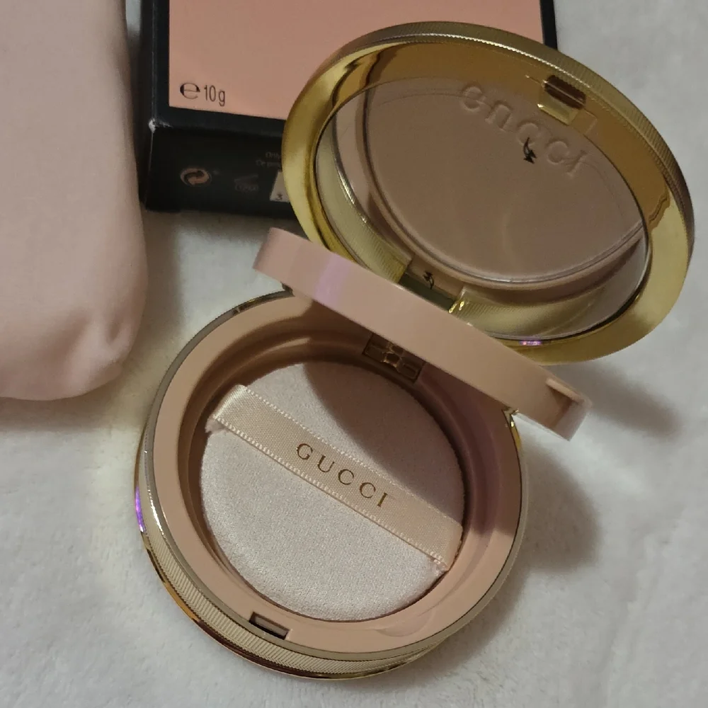 NEW~GUCCI Poudre De Beauté ~Mat Naturel 02 Beauty Setting Powder